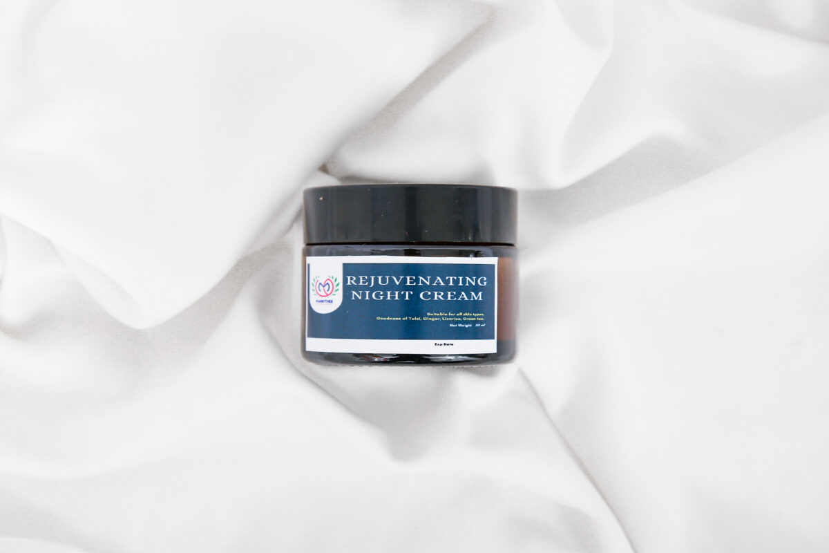 Rejuvenating night cream